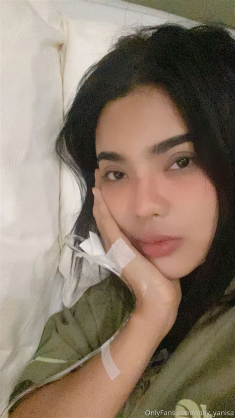 Noey Yanisa Thai Onlyfans Girl MegaOnlyfans Reddit Community Porn Pic