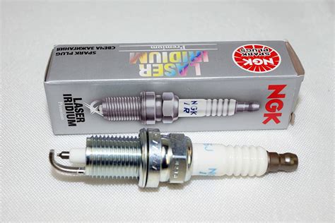 Amazon.com: Ngk Spark Plugs Izfr5j Izfr5j 5899 Spark Plug : Automotive