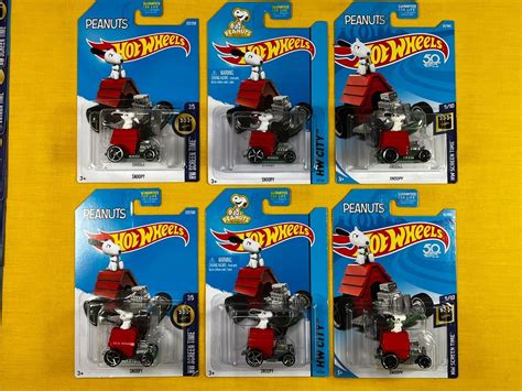 Hot Wheels Snoopy Peanuts Screen Time Series City Lot Of Vhtf Variety