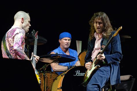 John Frusciante Visszat R A Red Hot Chili Peppersbe