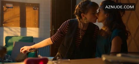 CATALINA SOPELANA Nude AZNude