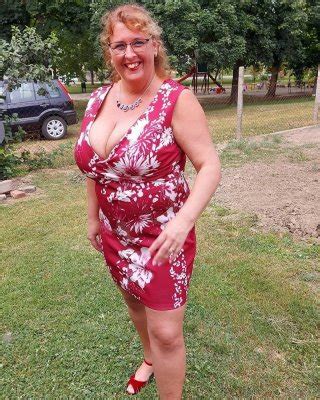 BUSTY GRANNIES ARE HOT TOO Porn Pictures XXX Photos Sex Images Page PICTOA