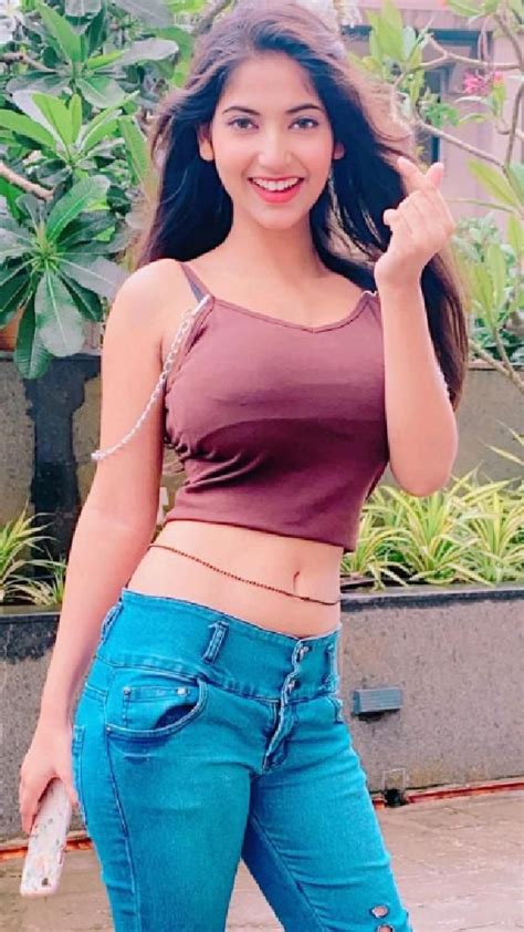 Angel Rai Tiktok Fashion Style Guides Beautiful Women Blonde