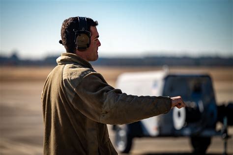 DVIDS - Images - The F-16 Viper Demonstration Team continues pre-season ...