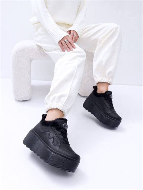 Кроссовки Grunberg - купить с доставкой по выгодным ценам в интернет ...