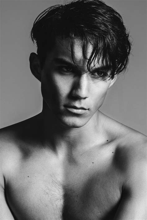 Mauro – NEWfaces