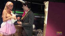 Blonde Milf Beauty Wants To Have Group Sex So She Invites Her Cute Brunette Milf Friend In