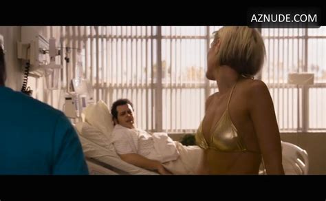 Nicky Whelan Bikini Scene In The Wedding Ringer Aznude