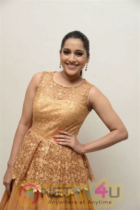 Actress Rashmi Gautam Hot Images 121324 Galleries HD Images