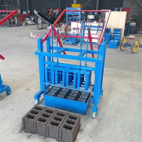 automatic cement block moulding machine easy  operate