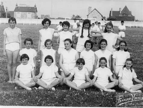 Photo De Classe Cours élémentaire 2ème Année De 1960 Ecole Maternelle