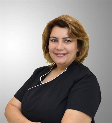 Dr Laleh Rahmani Top Rated Dentist In Newmarket