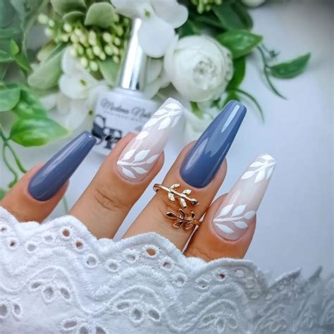 Milena Designer on Instagram modena nails Vintage Post reklamujący