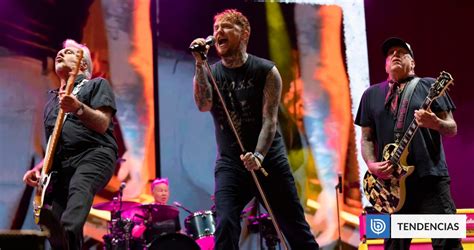 Sex Pistols suspende visita a Chile y Latinoamérica