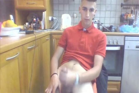 Round Gay Porn Videos At Boy Tube