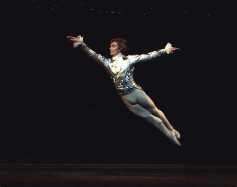 Nureyev Ballet Dancer - Russian ballet dancer Rudolf Nureyev rehearses ...