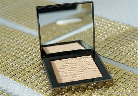 Отличная пудра Nude Powder N11 Porcelain Burberry Отзывы покупателей Косметиста