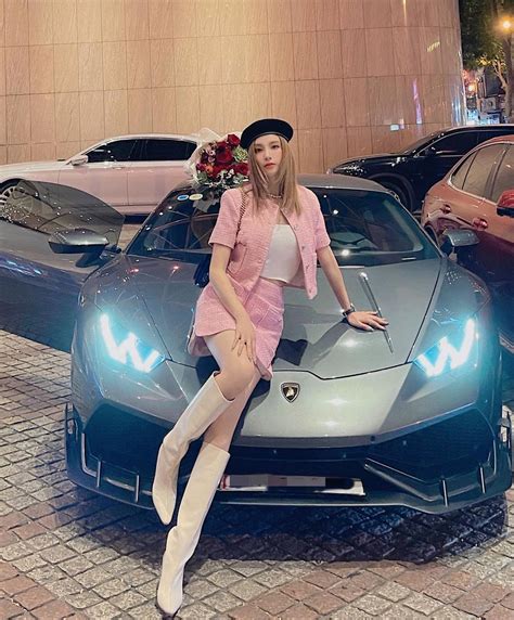 H I Ch Em Hot Girl C A Linh Rin To N L Y Ch Ng I Gia Ri Ng Con D U Nh Johnathan H Nh