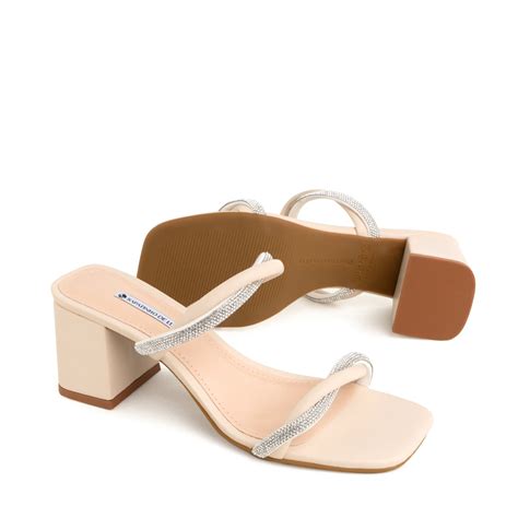 Tamanco Nude Manteiga Salto Bloco Duas Tiras Cruzadas Strass Brilho Nude Manteiga