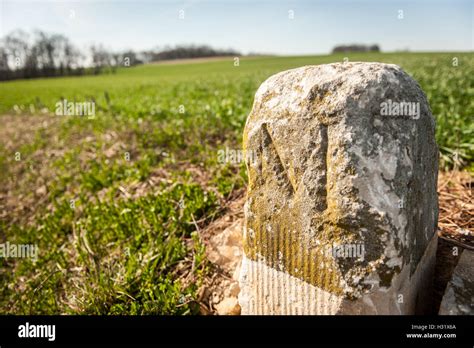 Mason dixon line hi-res stock photography and images - Alamy