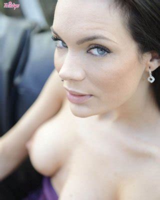 Kyla Fox Exposes Her Nice Tits On The Balcony Porn Pictures XXX Photos Sex Images 3202715