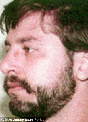 Fugitive Sex Offender James Wade Barclay Captured After Two Decades On The Run Daily Mail Online