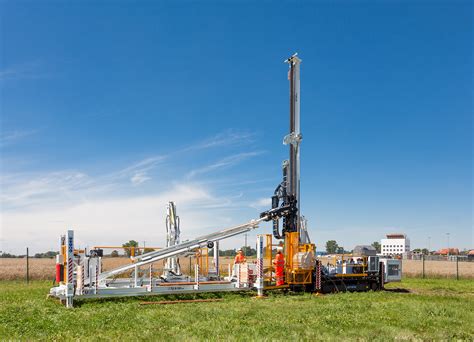 boart longyear lf drilling rig debuts  africa boart longyear