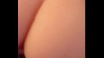 Bonita polla se folla a una nueva muñeca sexual XVIDEOS