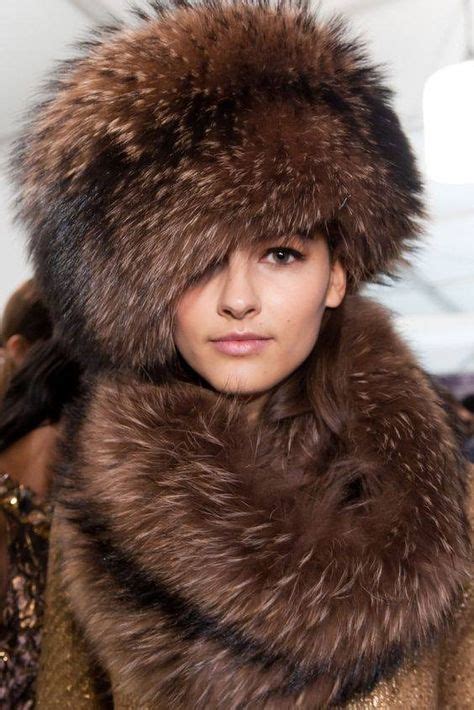 283 Best Huge Fur Hats Images In 2019 Fur Accessories Fur Fashion