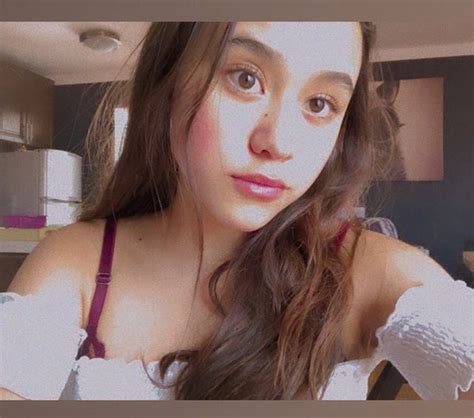 10 Hot Sexy Rebekah Marquina Bikini Pics