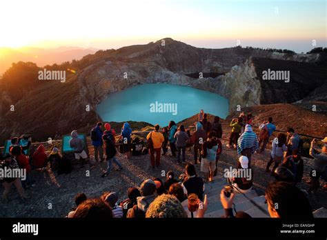 Volcano Kelimutu Hi Res Stock Photography And Images Alamy