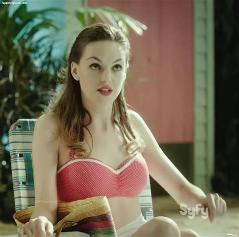 Michelle Mylett Nude, OnlyFans Leaks, Fappening - FappeningBook