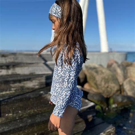 조엘 비키니 하의 Zoelle bikini pants empress Made with Liberty fabric Petit Crabe