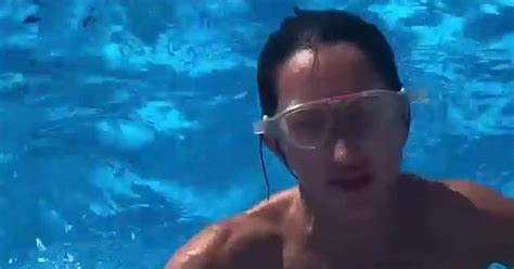 Justyna Steczkowska Kusi Cia Em W Bikini