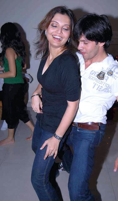 Deepshika Hot Sexy Spicy Nude Pics Ammayi Spicy Photos