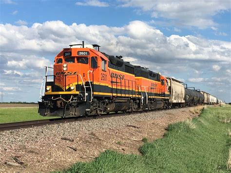 Bnsf Gp38 3 2601 Sd Bnsf Railway And South Dakota