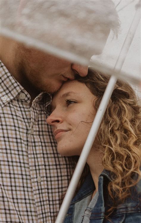 A Rainy Engagement Photoshoot At Franklin Township Community Park Artofit