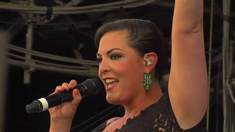 Caro Emerald A Night Like This - Caro Emerald | A Night Like This @ Sziget 2012 (Live) - YouTube