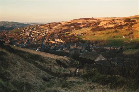 Premium Photo Scenic View Of Huddersfield At Sunset