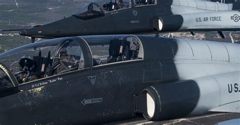 T 38 Crash At Laughlin Afb Kills Pilot Injures 2 Others Vas Military