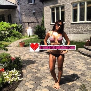 Leyla Ghobadi Aka Dj Leyla Rockks Hot Bikini Sexy Pics