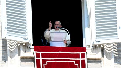 The Pope Said He S Open To Catholic Priests Blessing Same Sex Unions Them