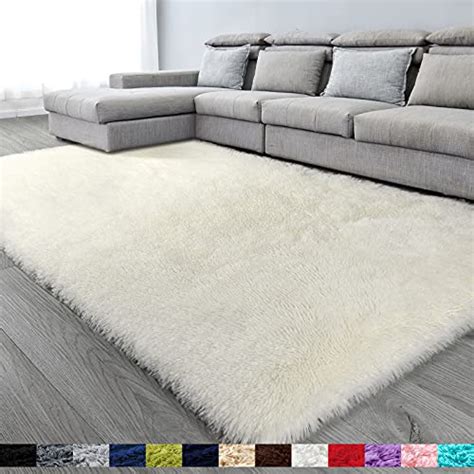 7 Hot Sexy Kristina Babicz Bikini Pics