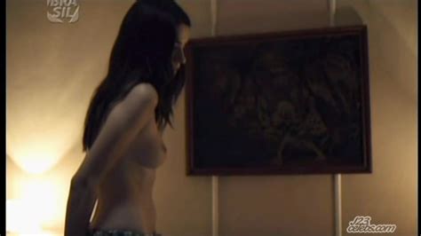 Menos Que Nada Nude Pics Page