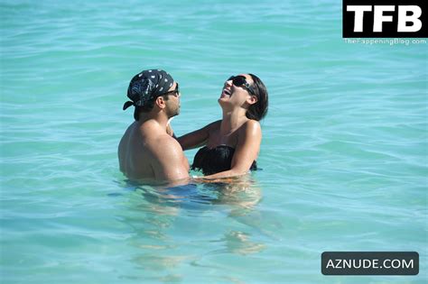 Melissa Gorga Sexy Seen Showcasing Her Hot Bikini Body At The Beach In Miami AZNude