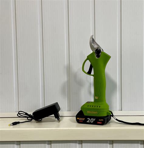 аккумуляторные секаторы - купить секатор