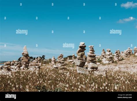 Rock Cairn Beach Hi Res Stock Photography And Images Alamy