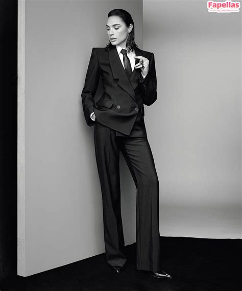 Gal Gadot Aka GalGadot Aka Gal Gadot Aka Inked Hriss Nude Leaks OnlyFans Fapellas