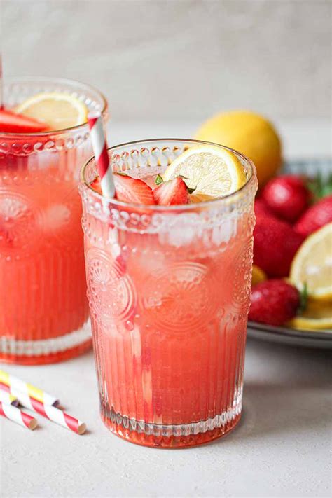 Sparkling Strawberry Lemonade Recipe