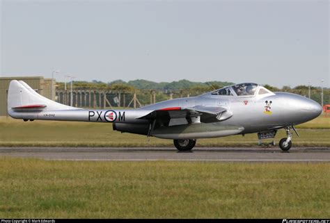 LN DHZ Private F W Emmen Vampire T55 DH 115 Photo By Mark Edwards